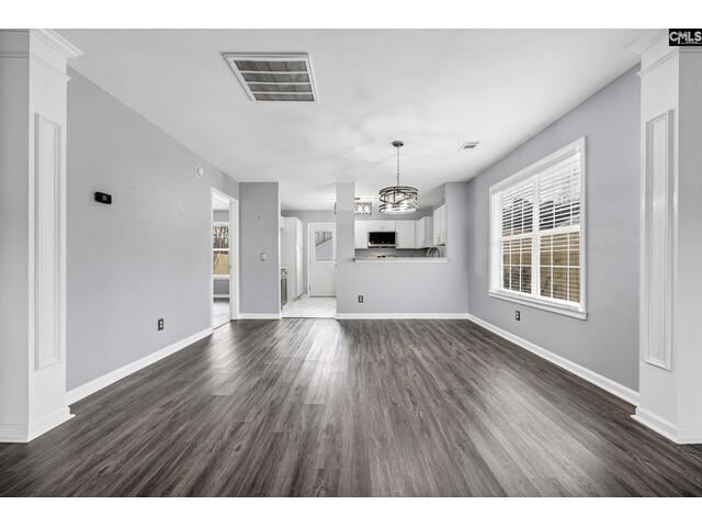 Photo of 120 West Horn Court