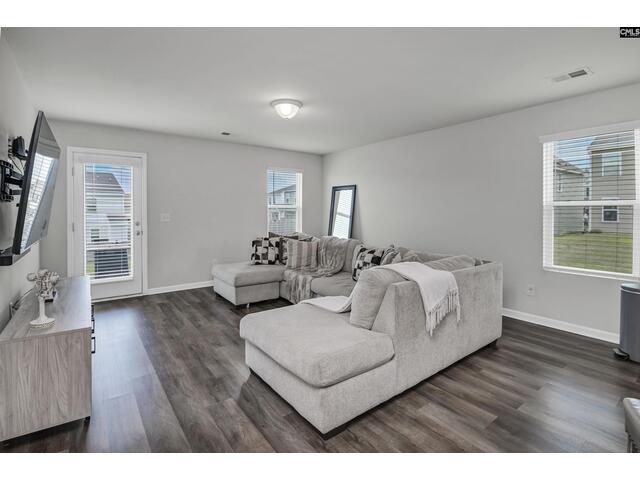 Photo of 1916 Cold Rocks Way