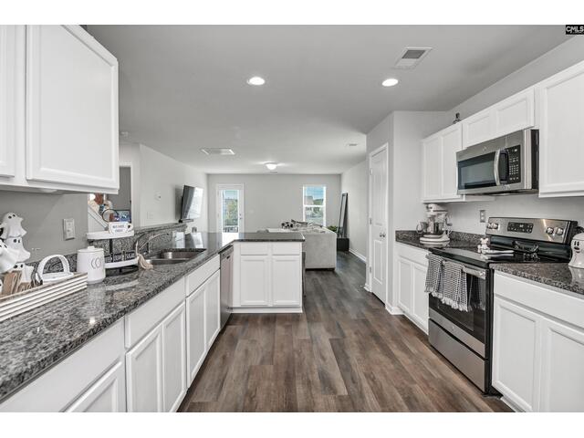 Photo of 1916 Cold Rocks Way