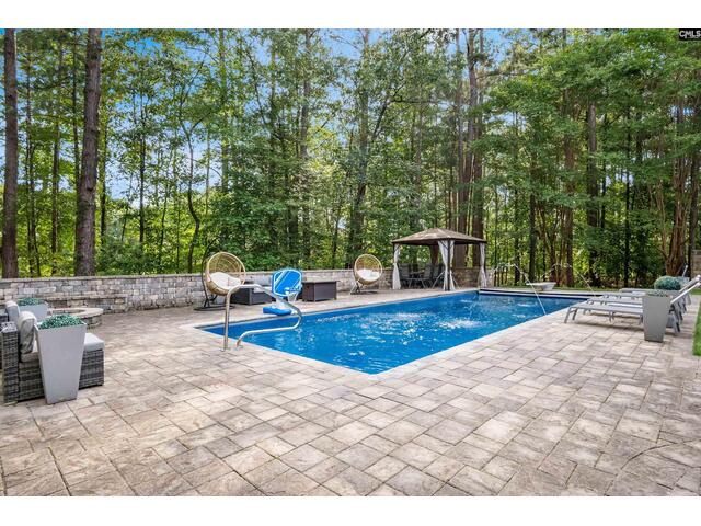 Photo of 105 Redbay Road Photo of 105 Redbay Road