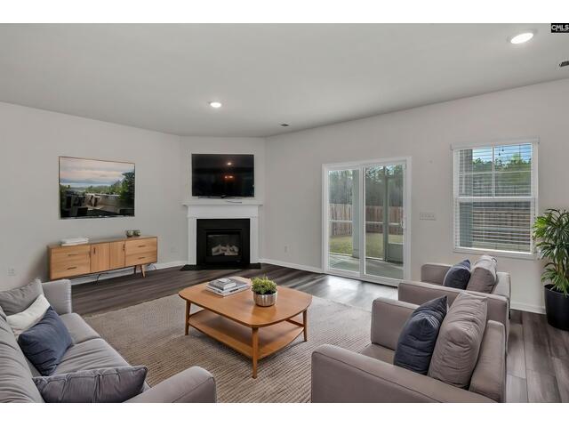 Photo of 2276 Allan Crest Road