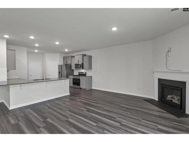 Photo of 2276 Allan Crest Road