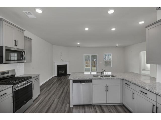 Photo of 2276 Allan Crest Road