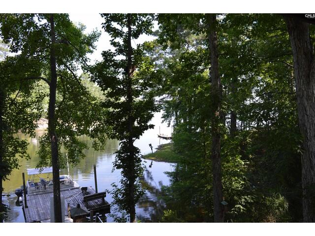 Photo of 2614 Lake Road