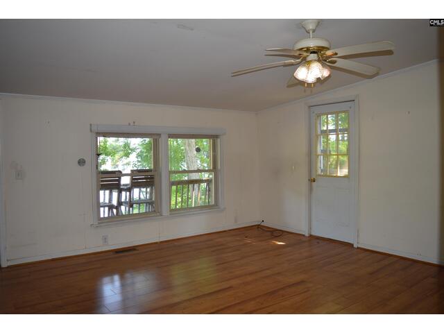 Photo of 2614 Lake Road