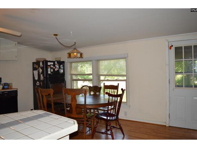 Photo of 2614 Lake Road