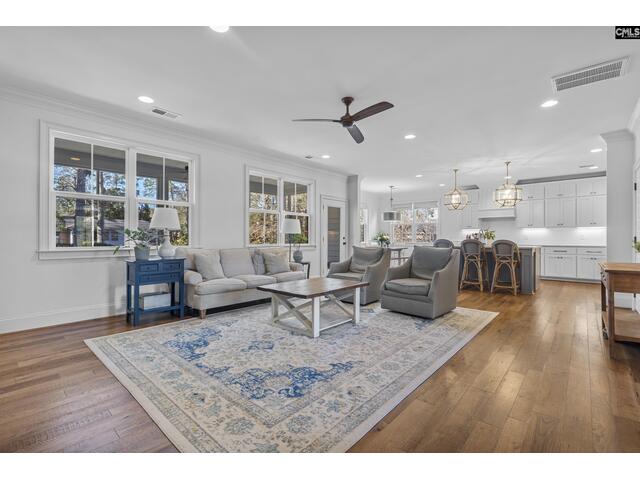 Photo of 839 Burwell Lane