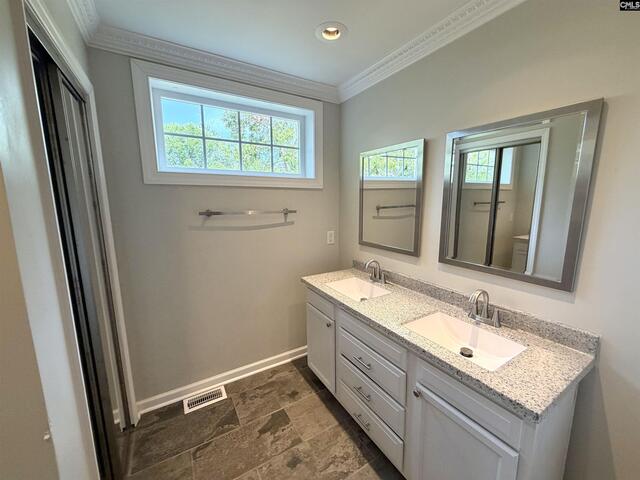 Photo of 7912 Wessex Lane