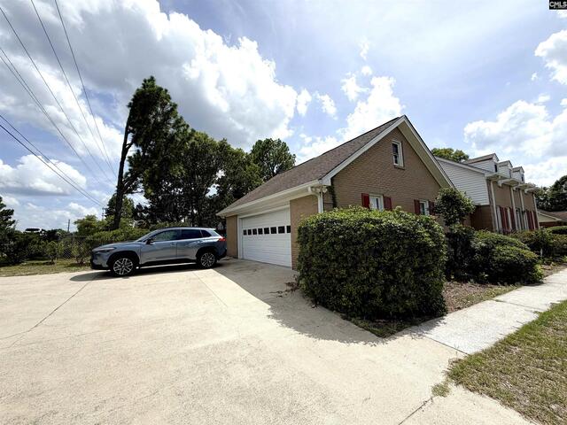 Photo of 7912 Wessex Lane