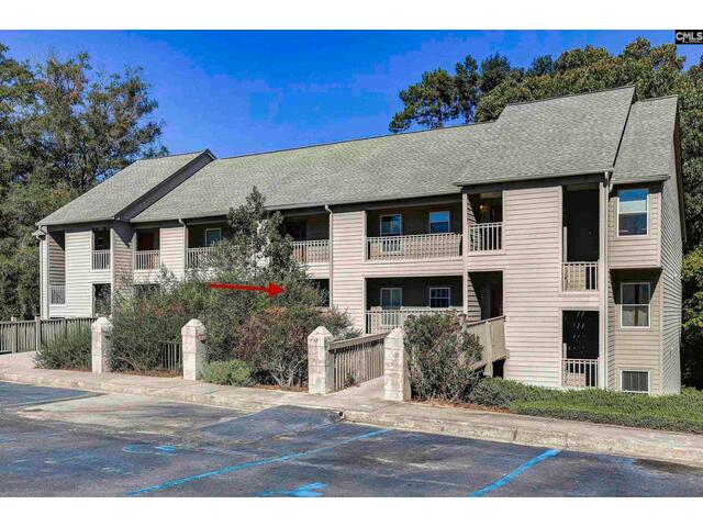 Photo of 422 Edgewater Lane