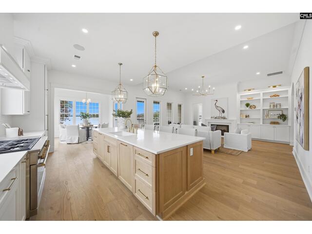 Photo of 313 Regatta Road