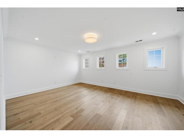 Photo of 313 Regatta Road