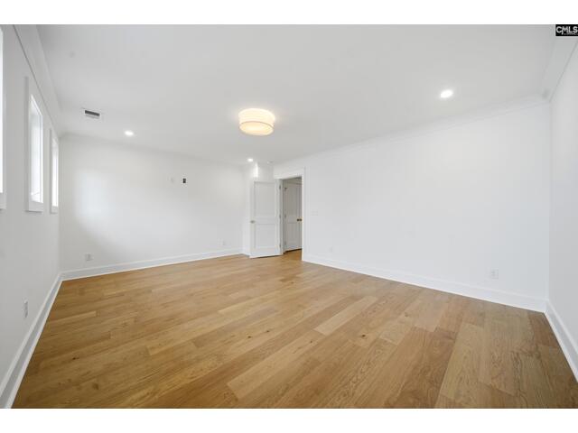 Photo of 313 Regatta Road