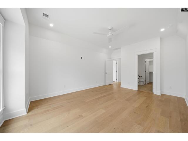 Photo of 313 Regatta Road