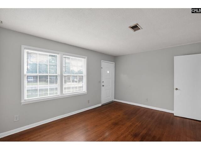 Photo of 3821 Trotter Road