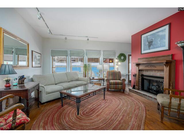 Photo of 2577 Harbor View Road