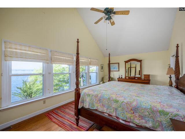 Photo of 2577 Harbor View Road