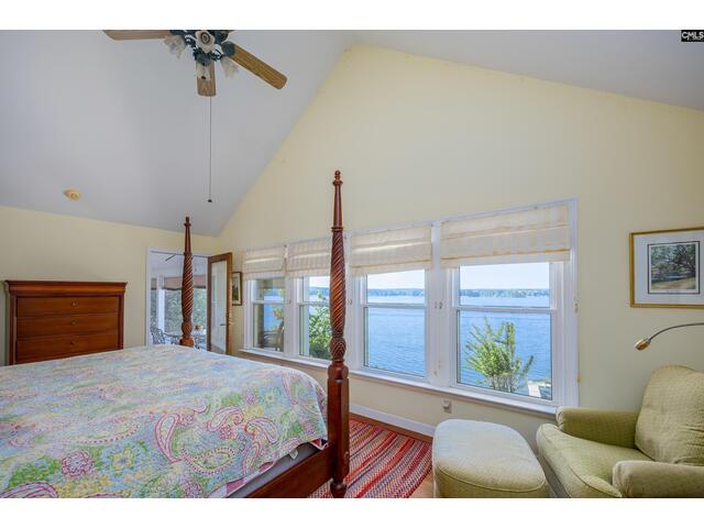 Photo of 2577 Harbor View Road
