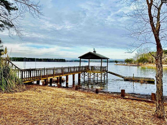 Photo of 1363 Deer Run Road