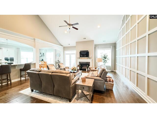Photo of 409 Brookridge Drive Photo of 409 Brookridge Drive