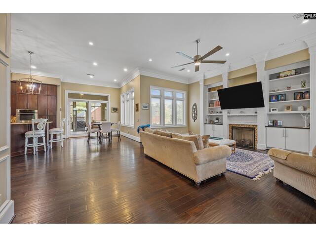 Photo of 308 Donerail Court Photo of 308 Donerail Court