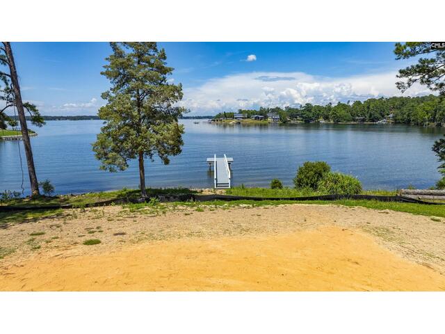 Photo of 1464 Bombing Range Road