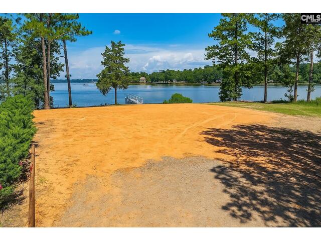 Photo of 1464 Bombing Range Road