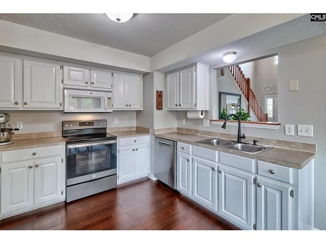 Photo of 76 Smokewood Drive Photo of 76 Smokewood Drive