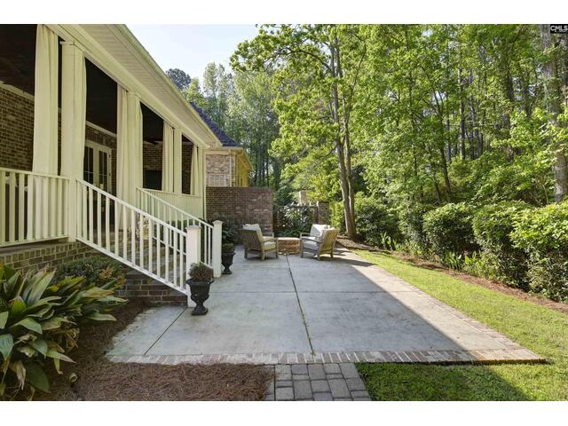 Photo of 14 Oakman Court West Photo of 14 Oakman Court West