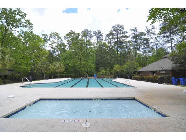 Photo of 14 Oakman Court West Photo of 14 Oakman Court West