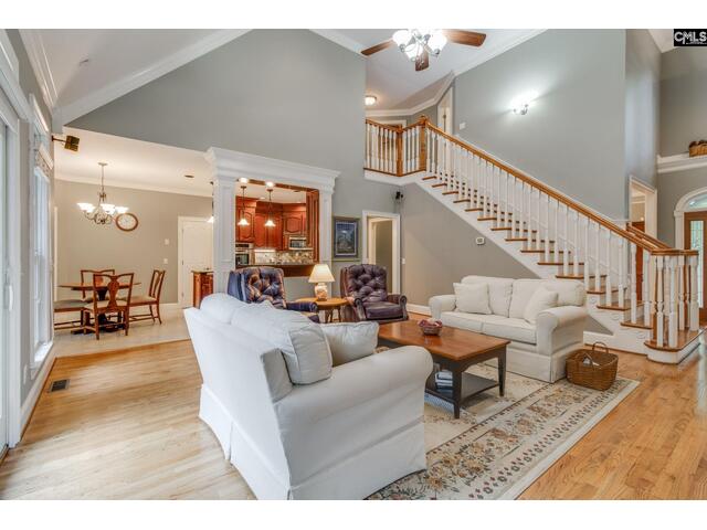 Photo of 106 Bridlewood Lane