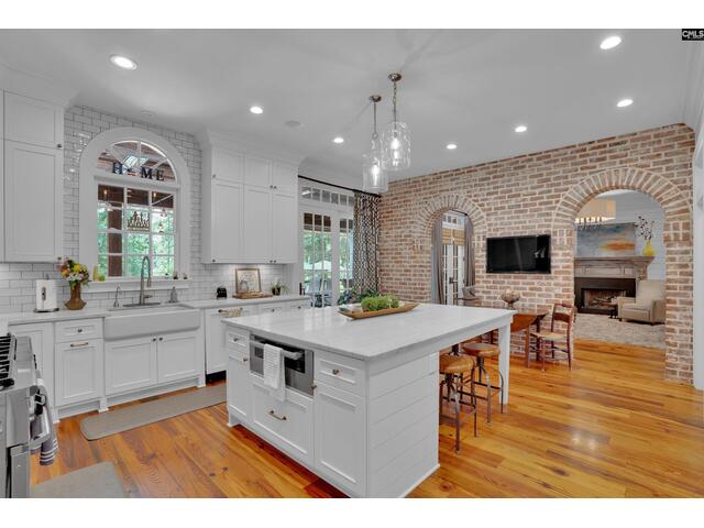 Photo of 715 Chimney Hill Road Photo of 715 Chimney Hill Road