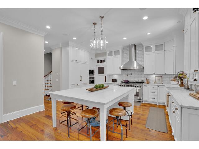 Photo of 715 Chimney Hill Road Photo of 715 Chimney Hill Road