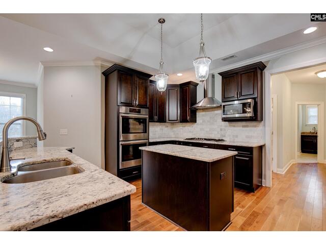 Photo of 119 Country Lake Drive