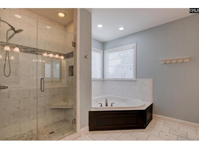 Photo of 119 Country Lake Drive