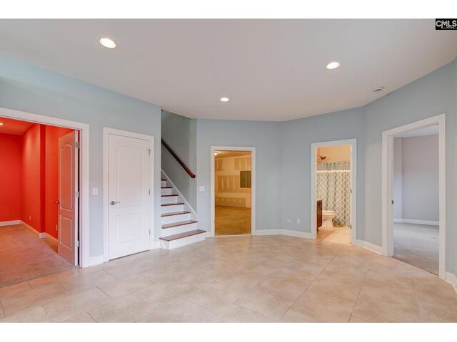 Photo of 119 Country Lake Drive