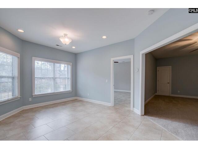 Photo of 119 Country Lake Drive