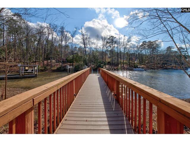 Photo of 119 Country Lake Drive