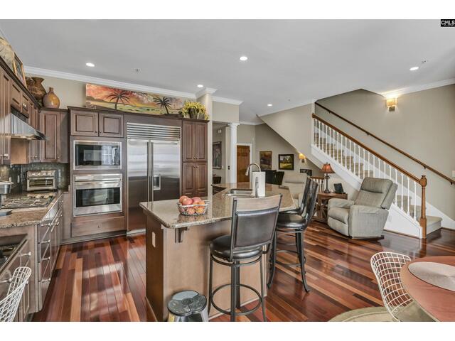 Photo of 1127 Williams Street