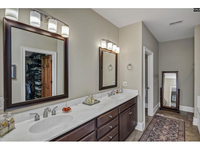 Photo of 1127 Williams Street