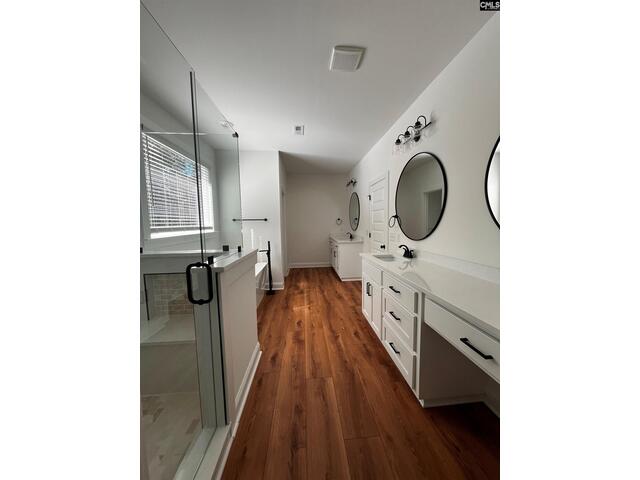 Photo of 1769 BOOKMAN Road