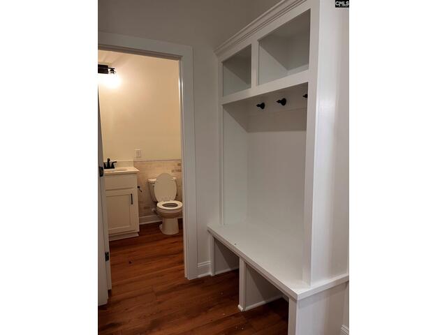 Photo of 1769 BOOKMAN Road