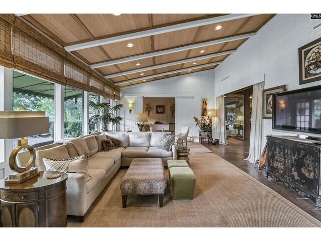 Photo of 6342 WESTSHORE Road