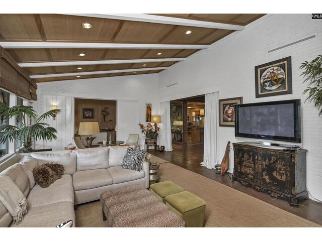 Photo of 6342 WESTSHORE Road