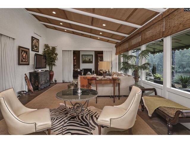 Photo of 6342 WESTSHORE Road