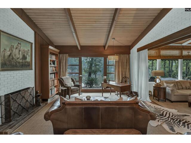 Photo of 6342 WESTSHORE Road