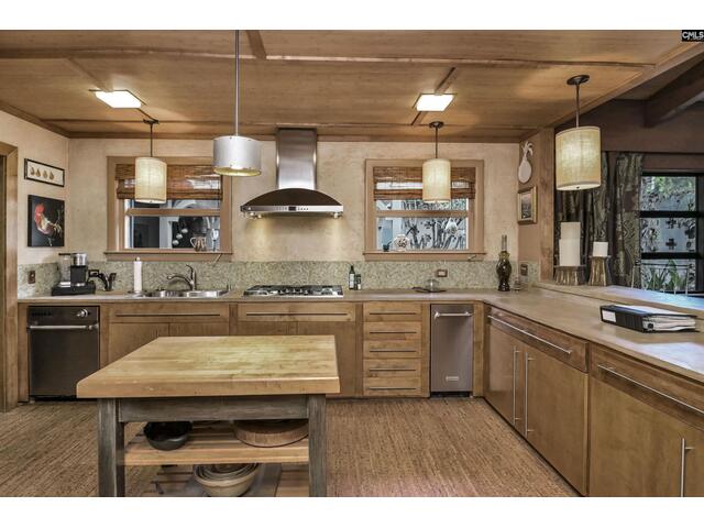 Photo of 6342 WESTSHORE Road