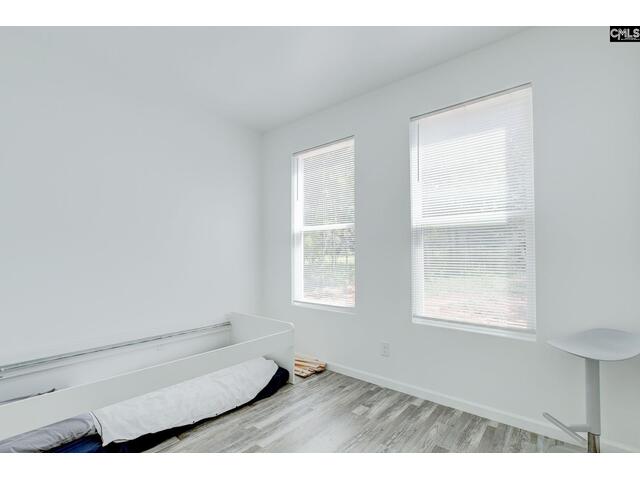 Photo of 110 Lakeside Drive