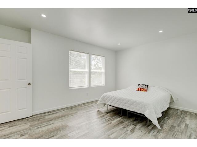 Photo of 110 Lakeside Drive