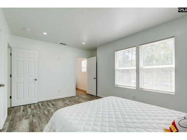 Photo of 110 Lakeside Drive